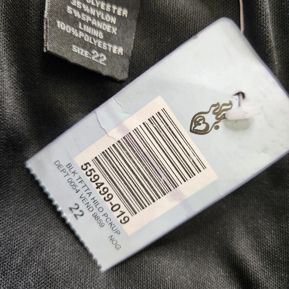 Torrid Black Hilo Pickup Strapless Formal Dress Plus Size 22 New Bubble Dress - Picture 10 of 10
